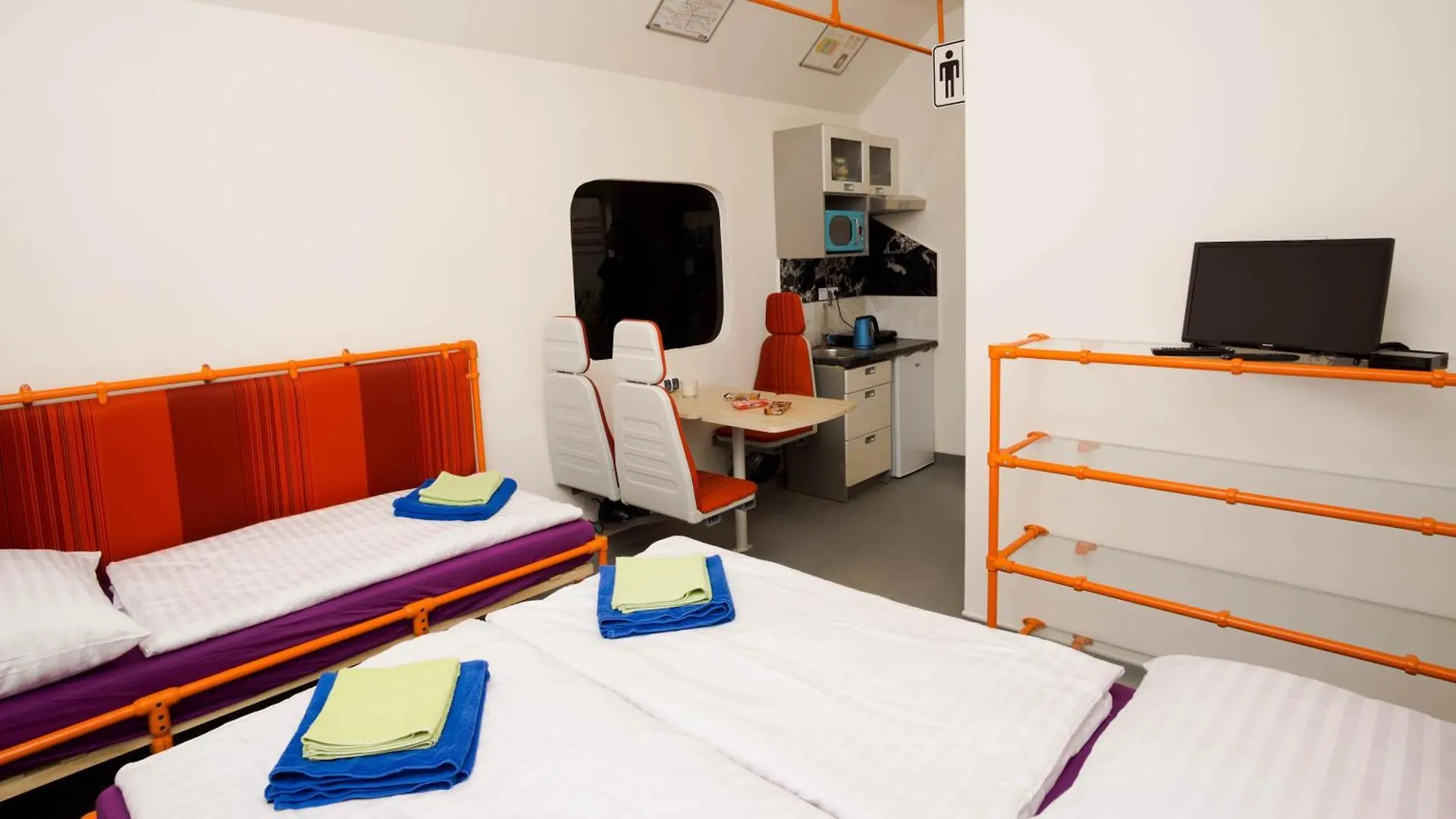Metro Apartment Prague By Main Train And Bus Station