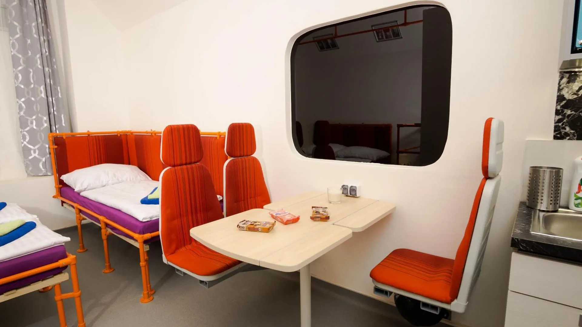 Metro Apartment Prague By Main Train And Bus Station