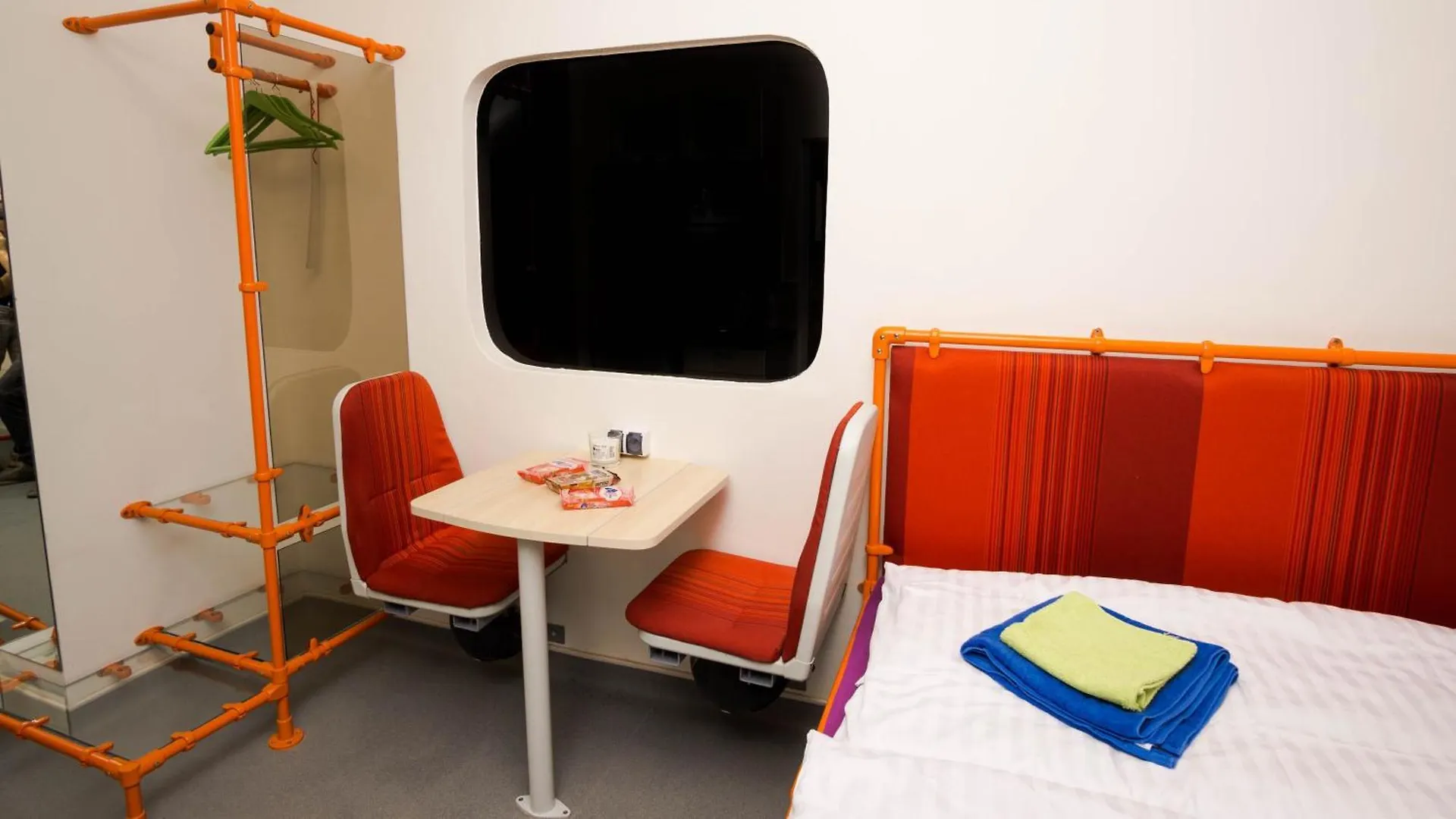 Metro Apartment Prague By Main Train And Bus Station 0*,