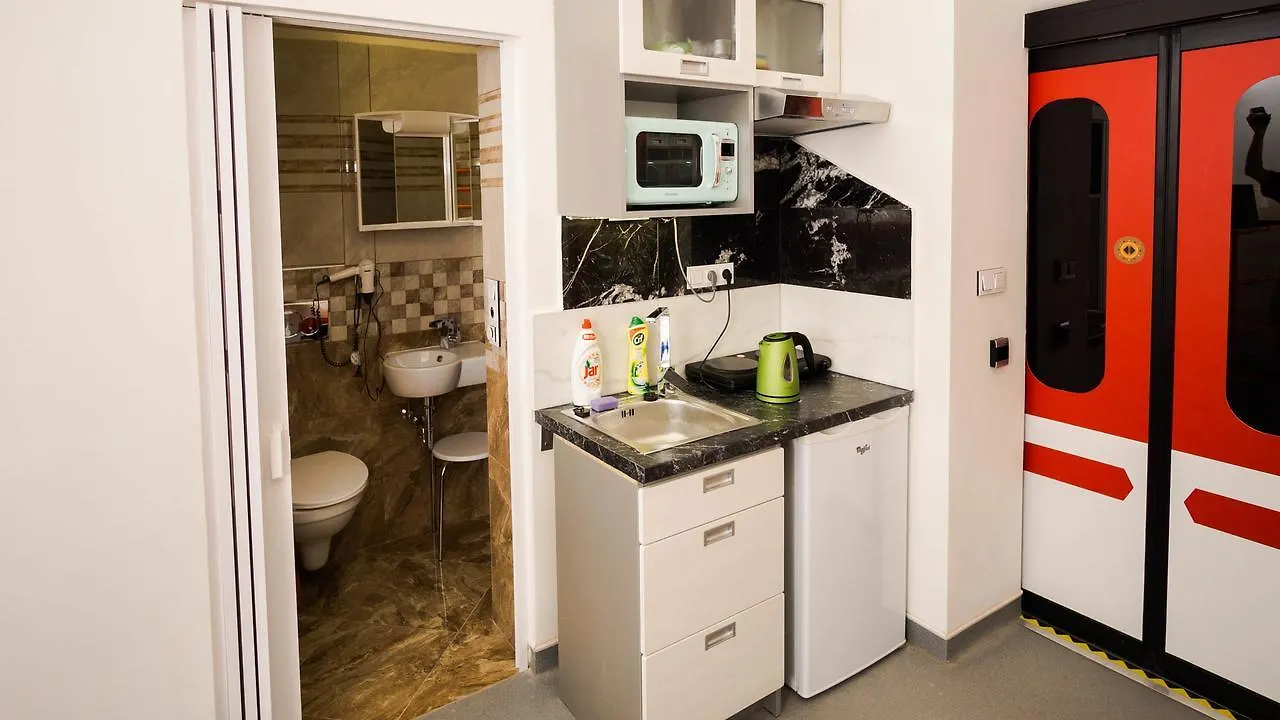 Metro Apartment Prague By Main Train And Bus Station